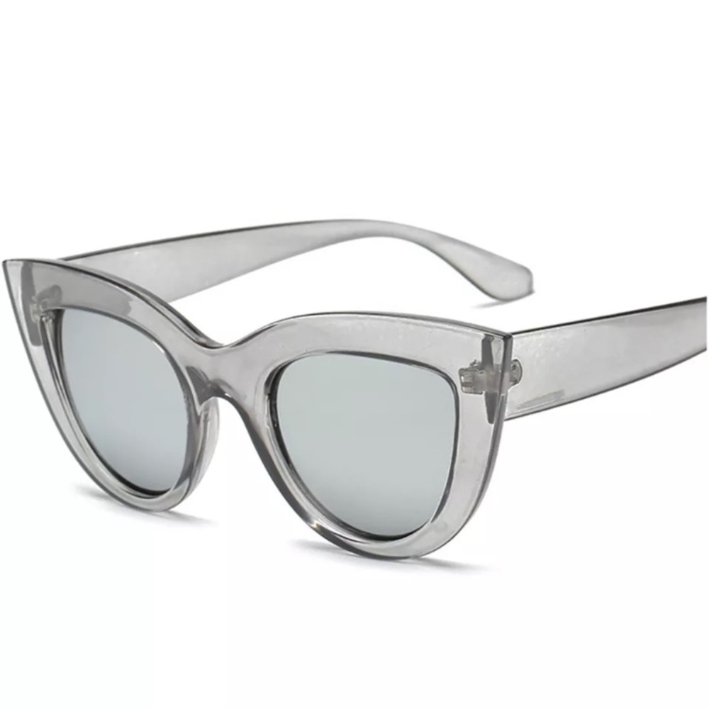 🚫SOLD🚫 Gray Cat Eye Lolita Pinup Sunglasses